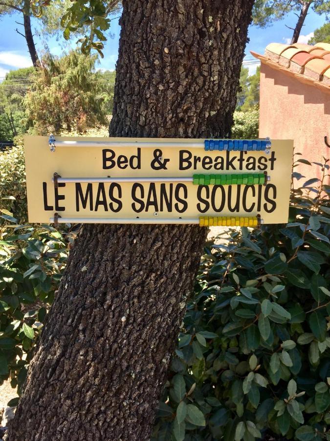 Domaine Le Mas Sans Soucis Bed & Breakfast Файенс Екстериор снимка