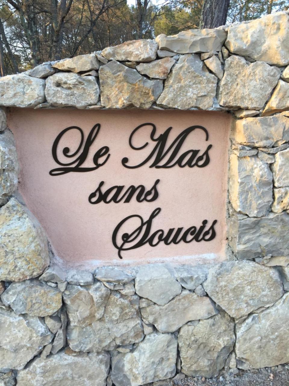 Domaine Le Mas Sans Soucis Bed & Breakfast Файенс Екстериор снимка